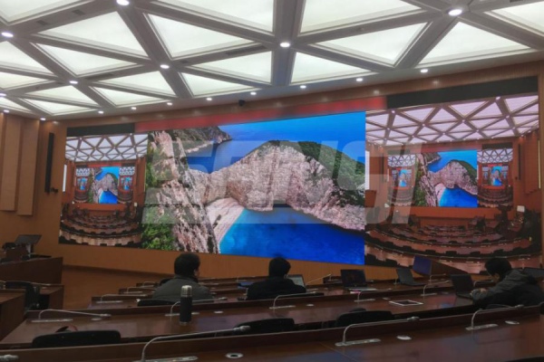 北京國防大學(xué)多功能廳室內(nèi)全彩屏
