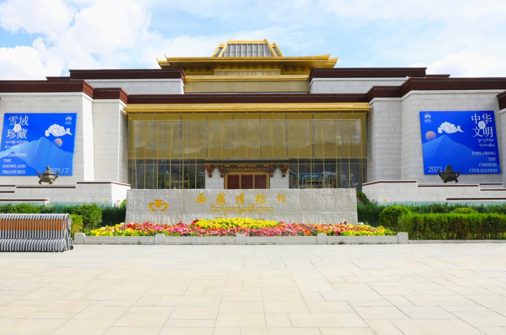 多語(yǔ)種,旅游區(qū),情報(bào)板,服務(wù)外賓